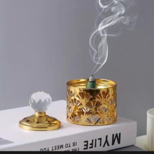 Bakhoor Burner Antique Incense Burner Material: Stainless Steel Number Of Pieces: 1 Pc Size: 14 x 7.5 cm Product Feature: Adds Warmth And Sentimentality To Any Room Color: Golden Package Includes: 1 x Incense Burner